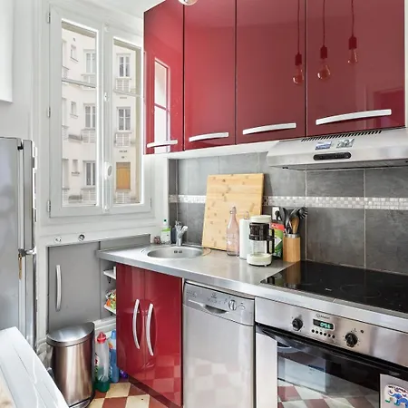 Guestready - Charming In The 18th Apartamento París